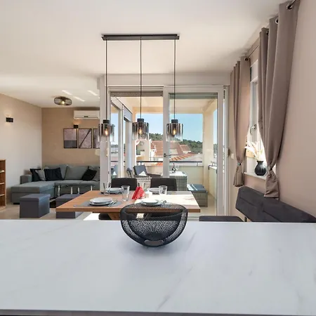 Pinocchio By Interhome * Trogir