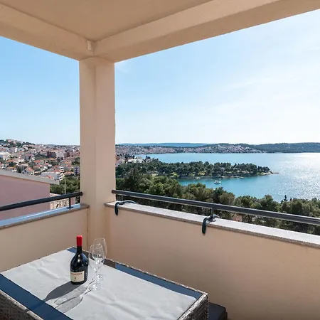 Apartamento Pinocchio By Interhome *